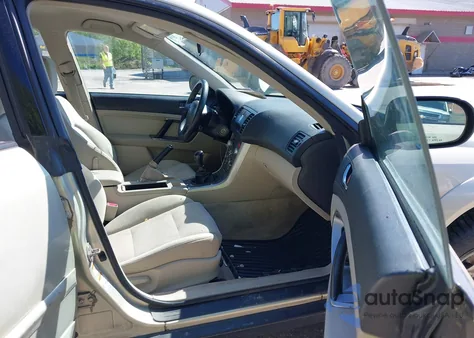 2007 Subaru Outback 2.5I Basic из США, поврежденный, VIN 4S4BP61CX76322163